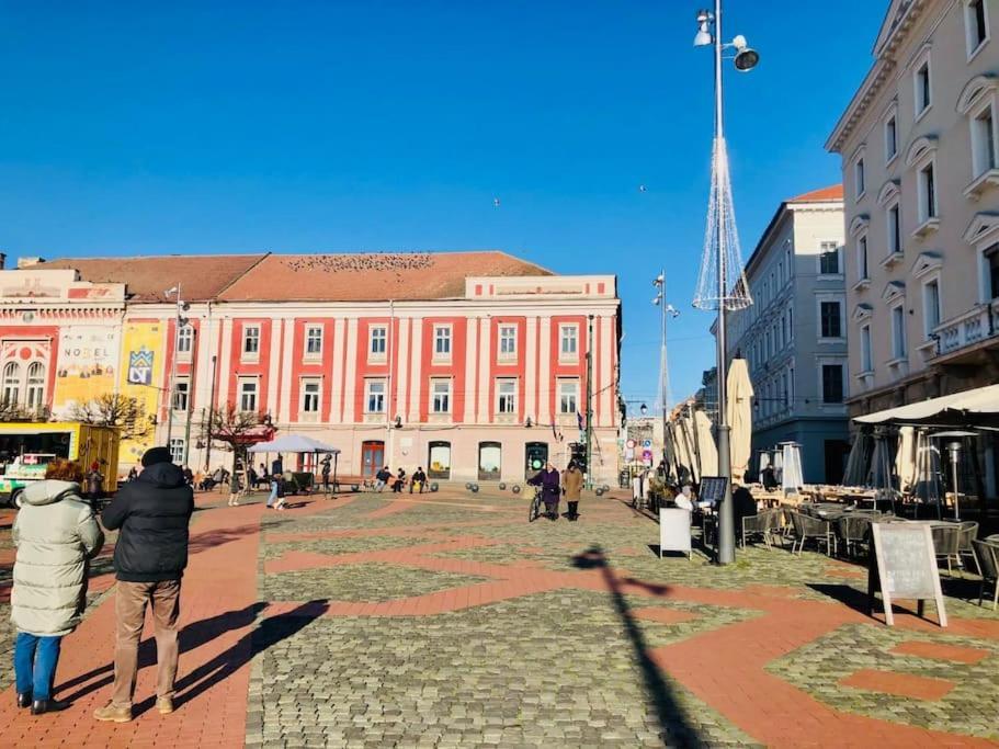 Joy City Stay Libertatii 9Mai 7 Timişoara Exteriör bild